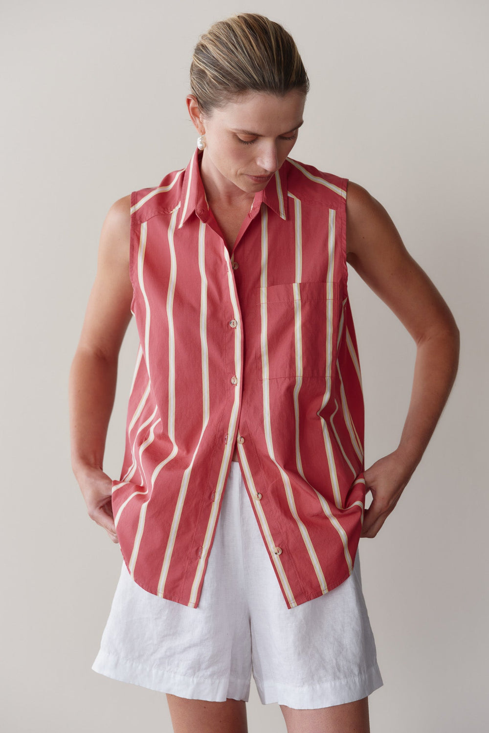 Women The Pop Sleeveless Shirt