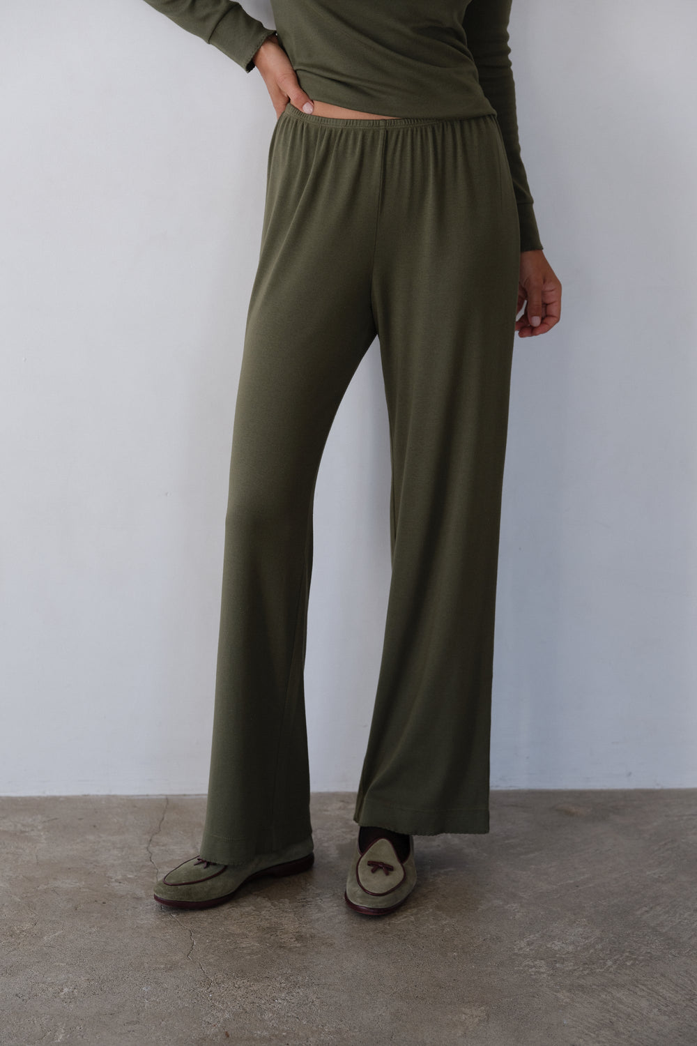 Women The Baby Rib Scallop Pant