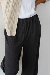 Women The Pointelle Simple Crop Pant