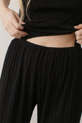 Women The Pointelle Simple Crop Pant