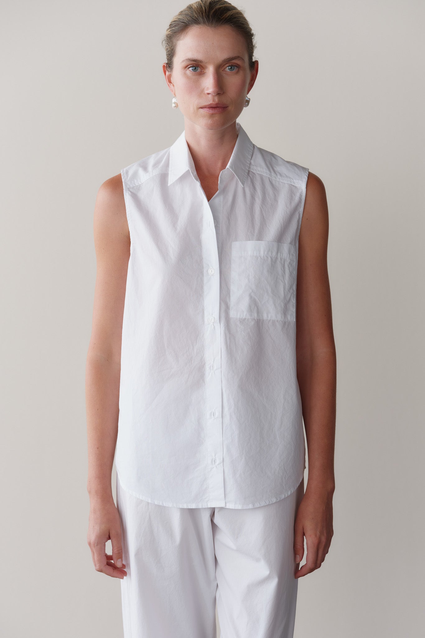 Women The Pop Sleeveless Shirt