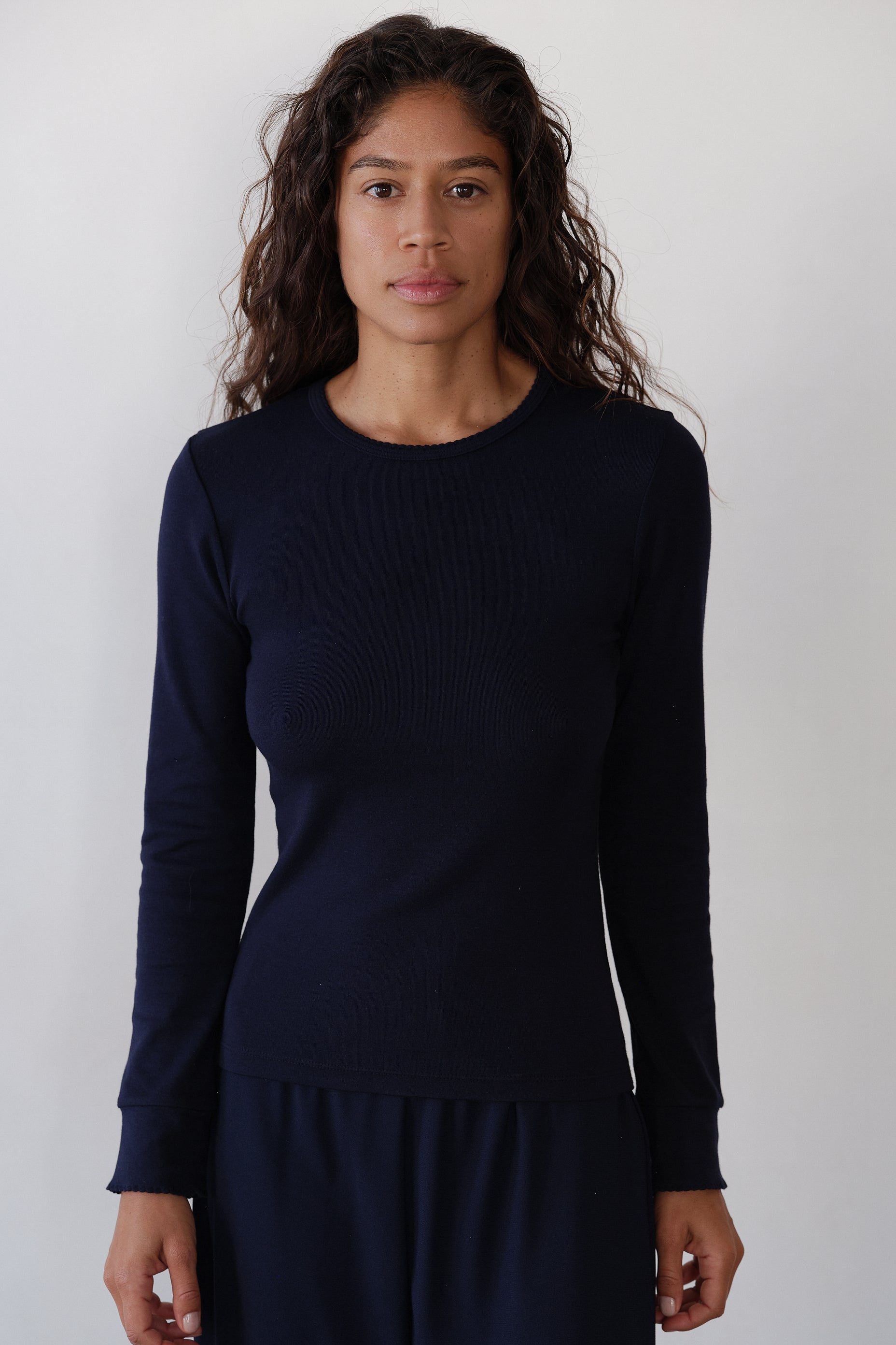 Women The Baby Rib Scallop Long Sleeve
