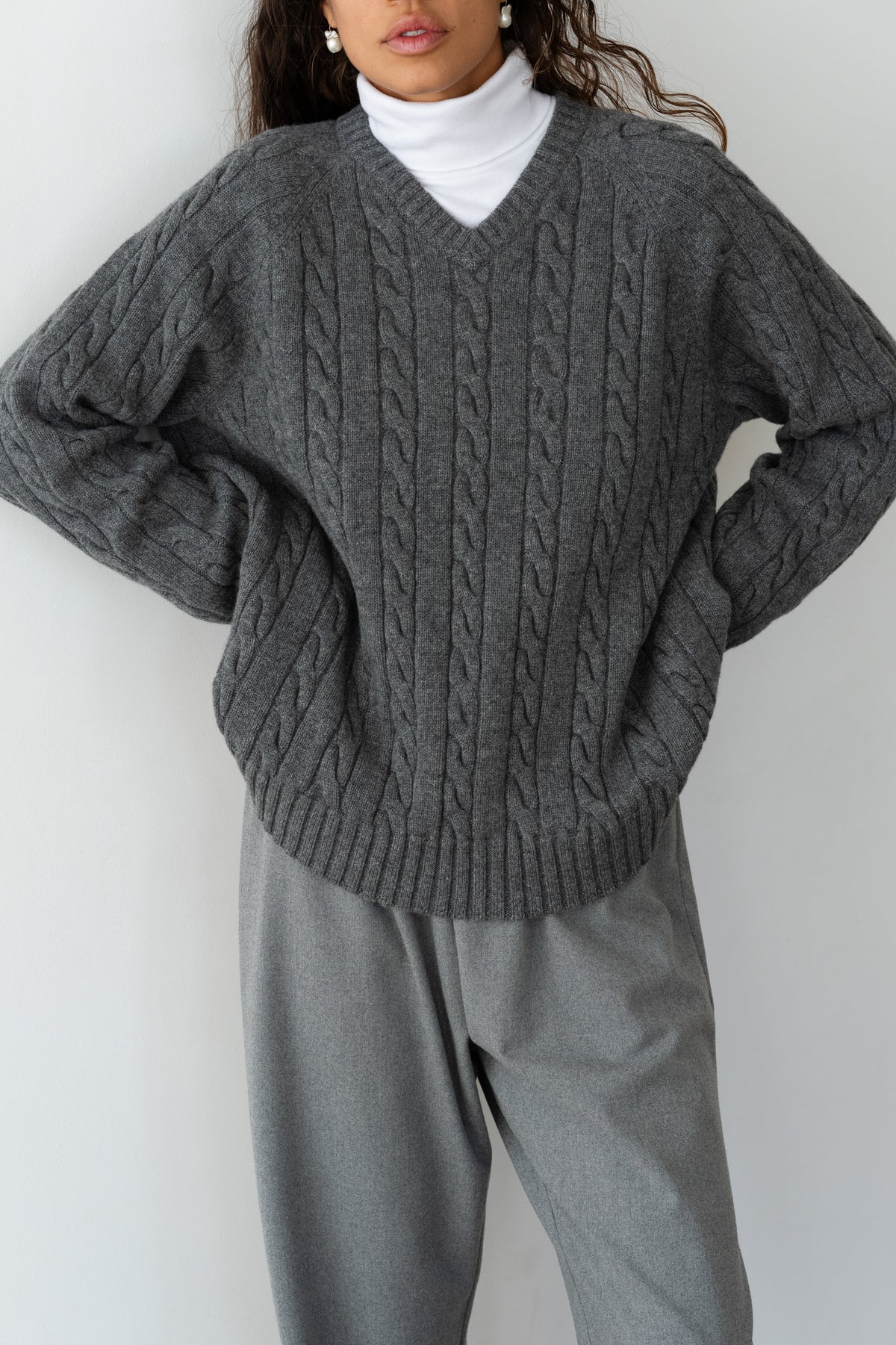 Women The Cable V-Neck Sweater