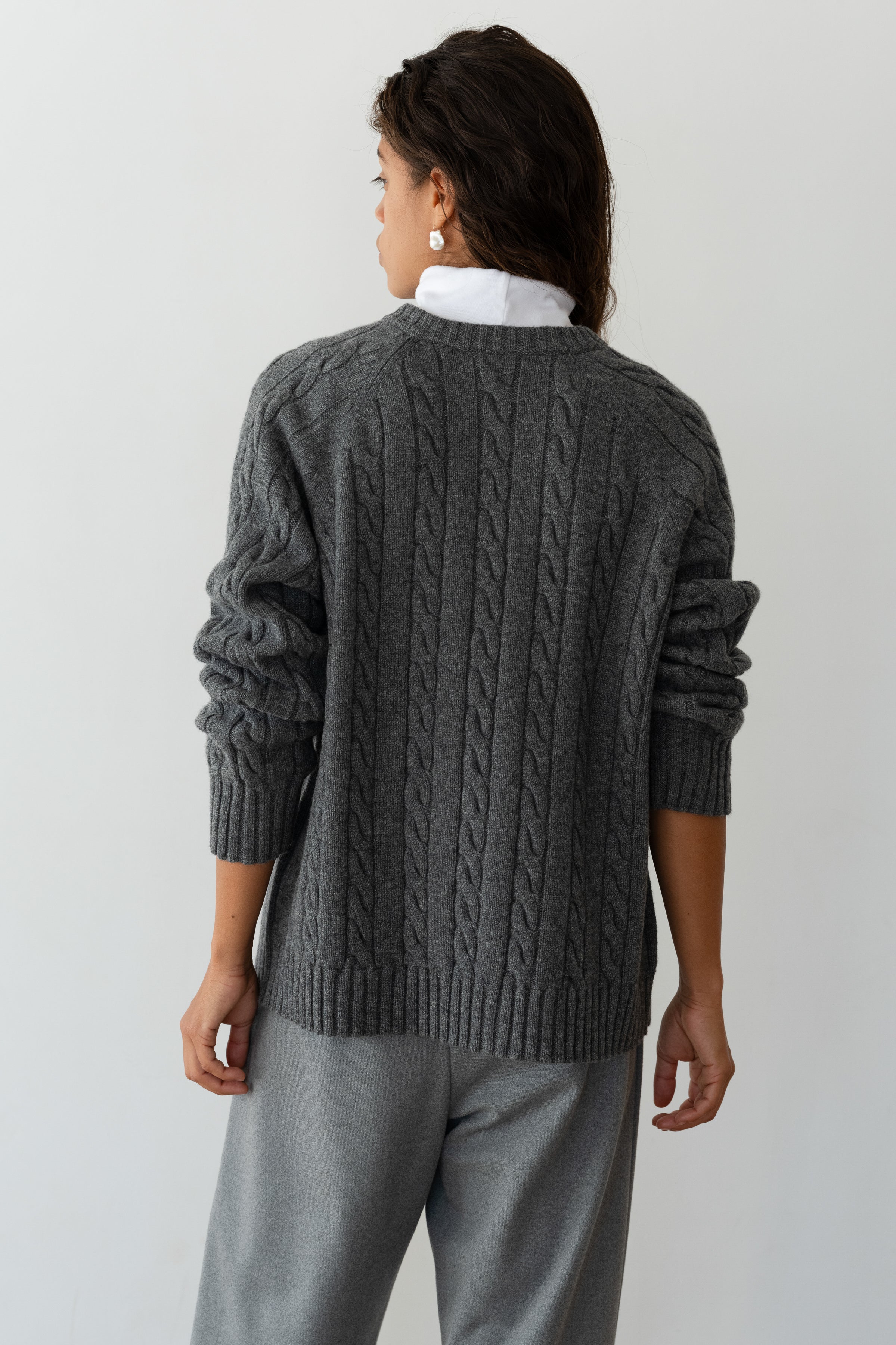 Women The Cable V-Neck Sweater