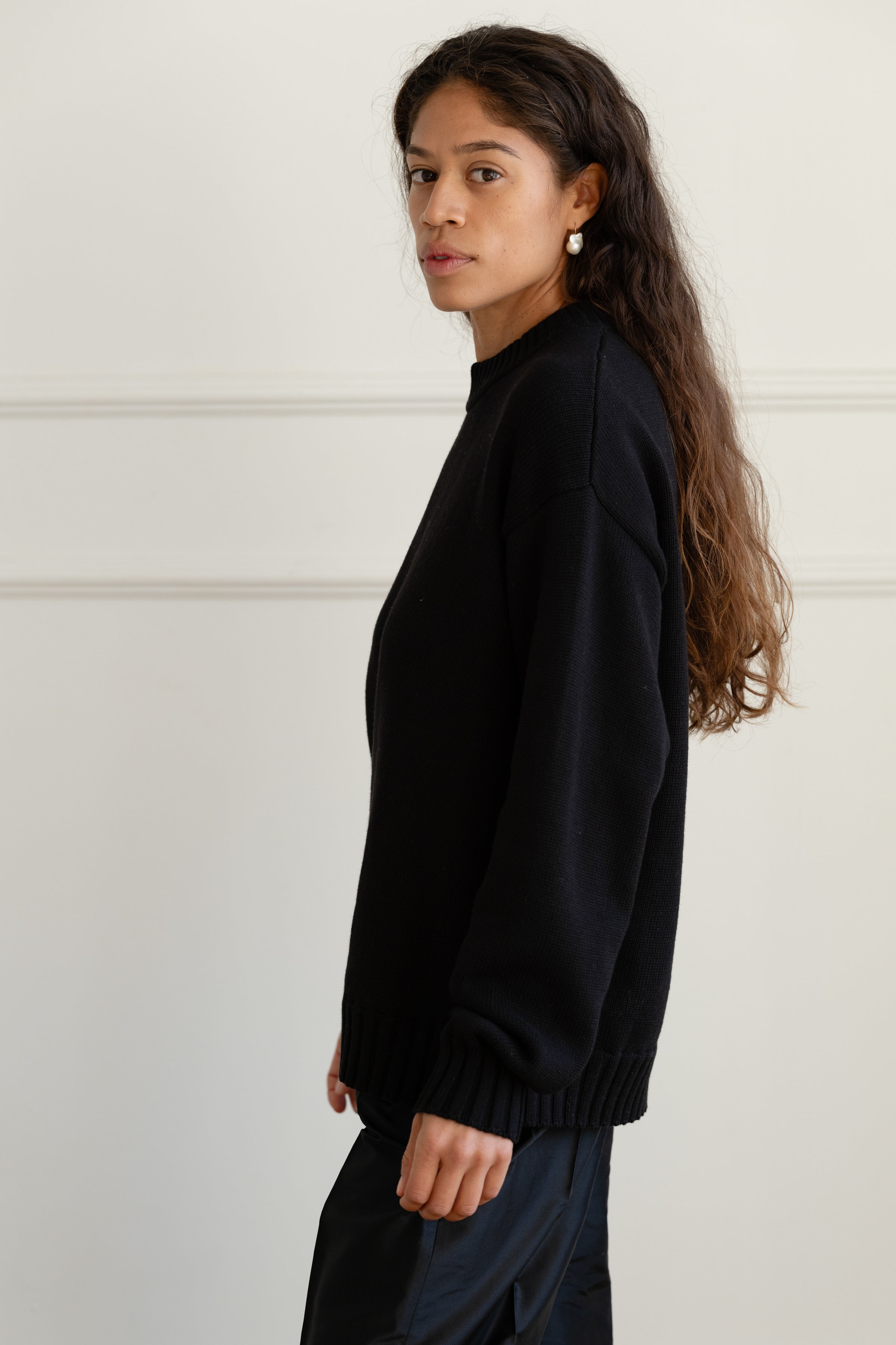 Women The Cotton Cashmere Crewneck Sweater
