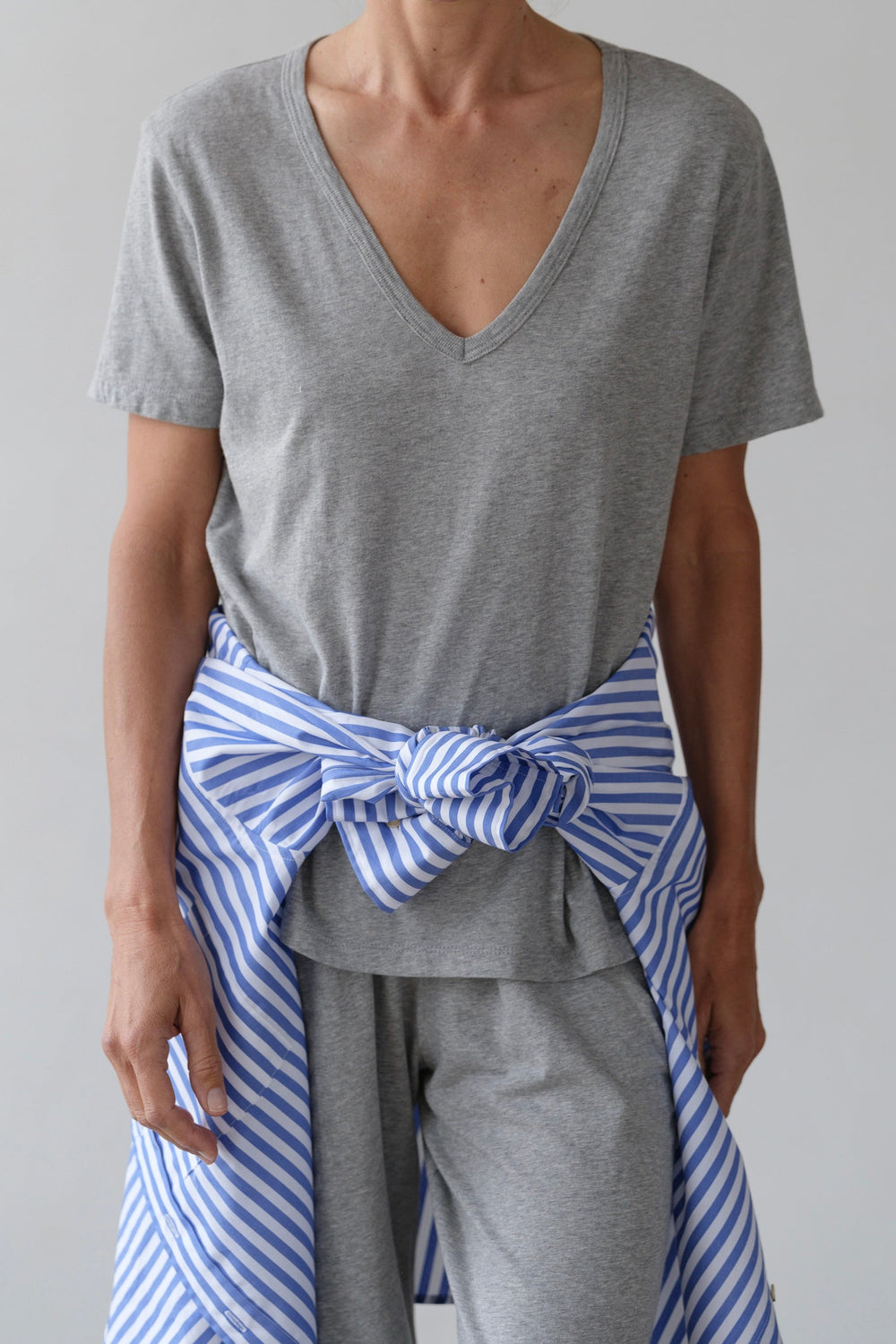 Women The Jersey Relaxed V-Neck
