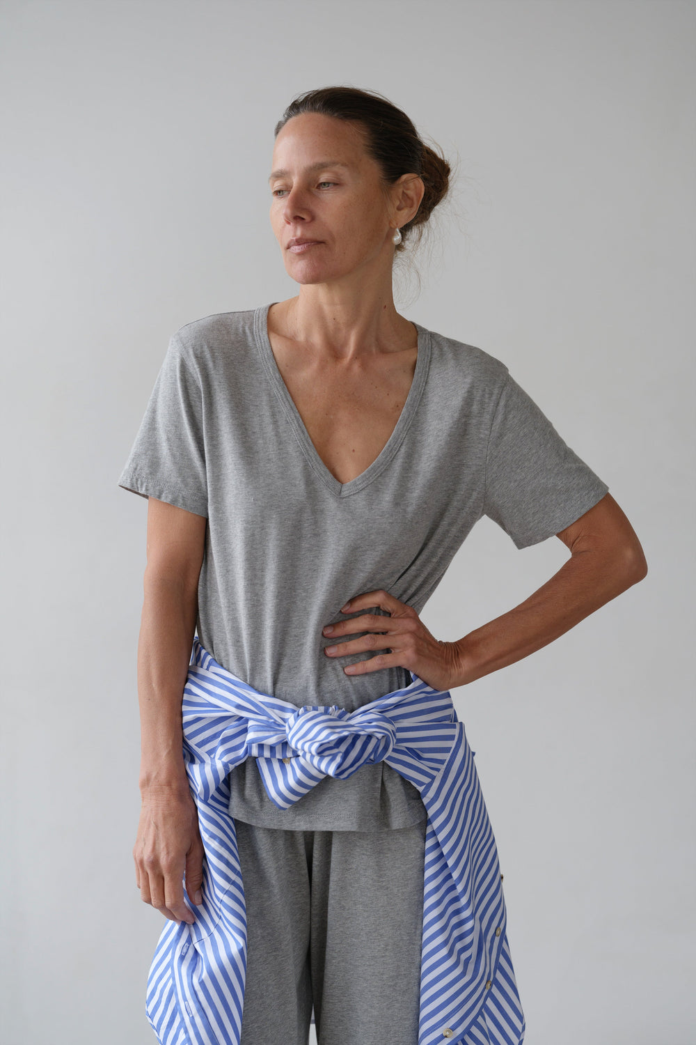 Women The Jersey Relaxed V-Neck
