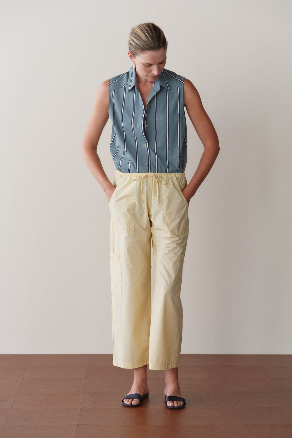 Women The Pop Sleeveless Shirt