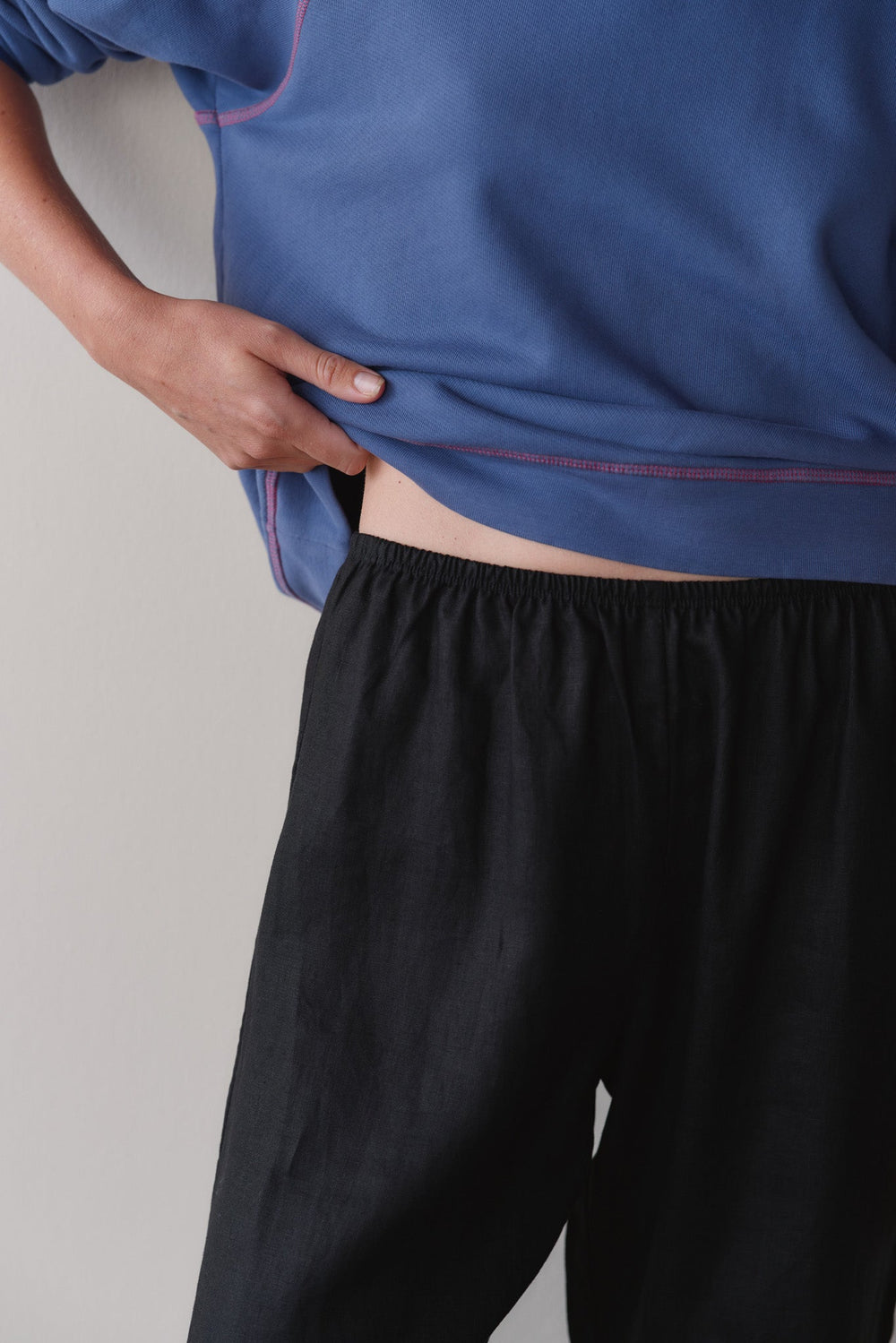 Women Jet Linen Simple Pant