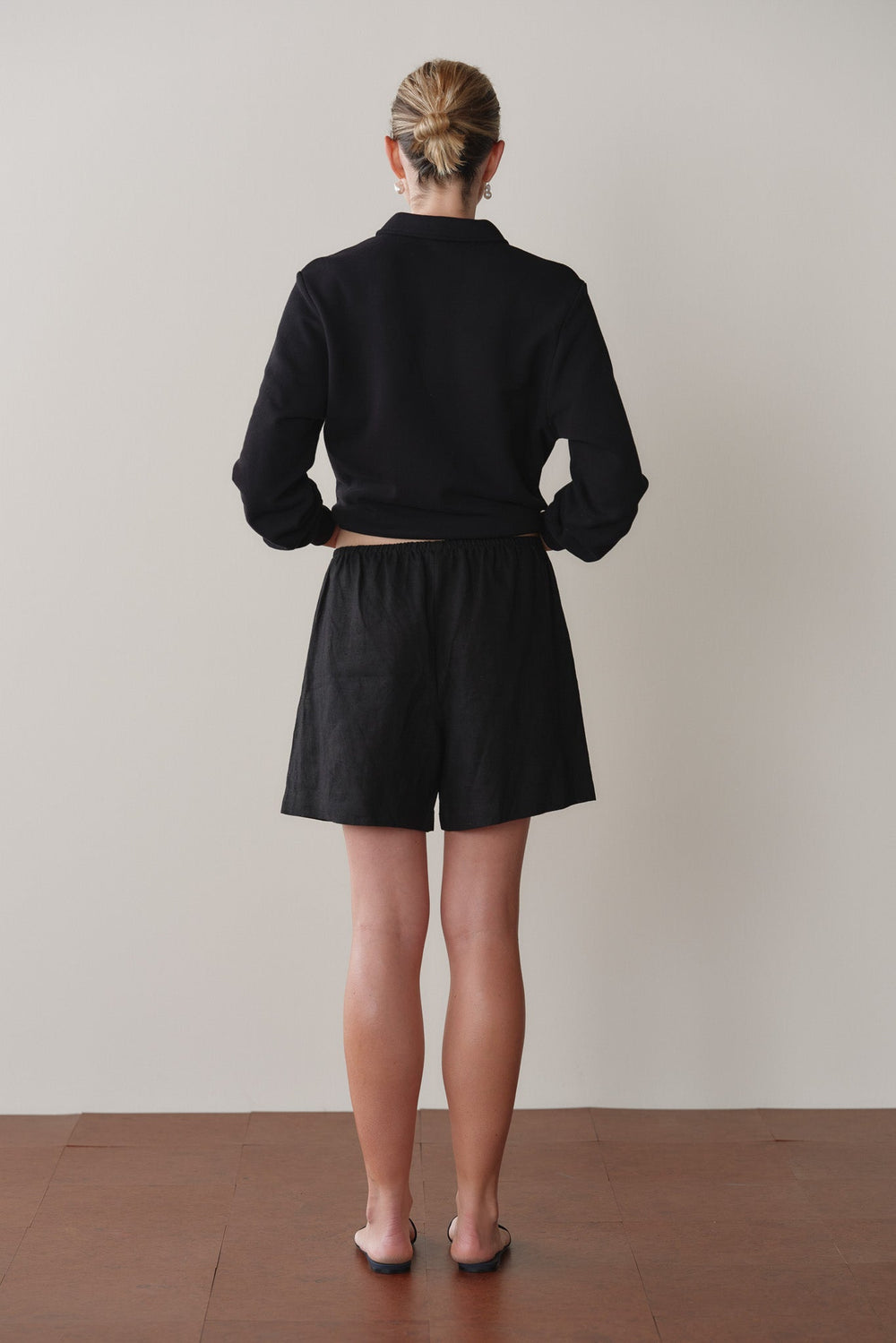 Women Jet Linen Short