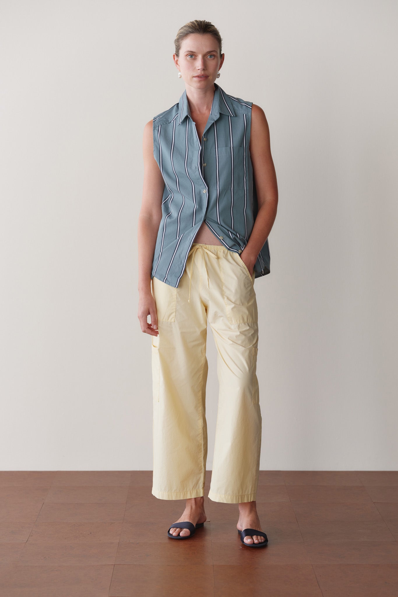 Women The Pop Drawstring Cargo Pant