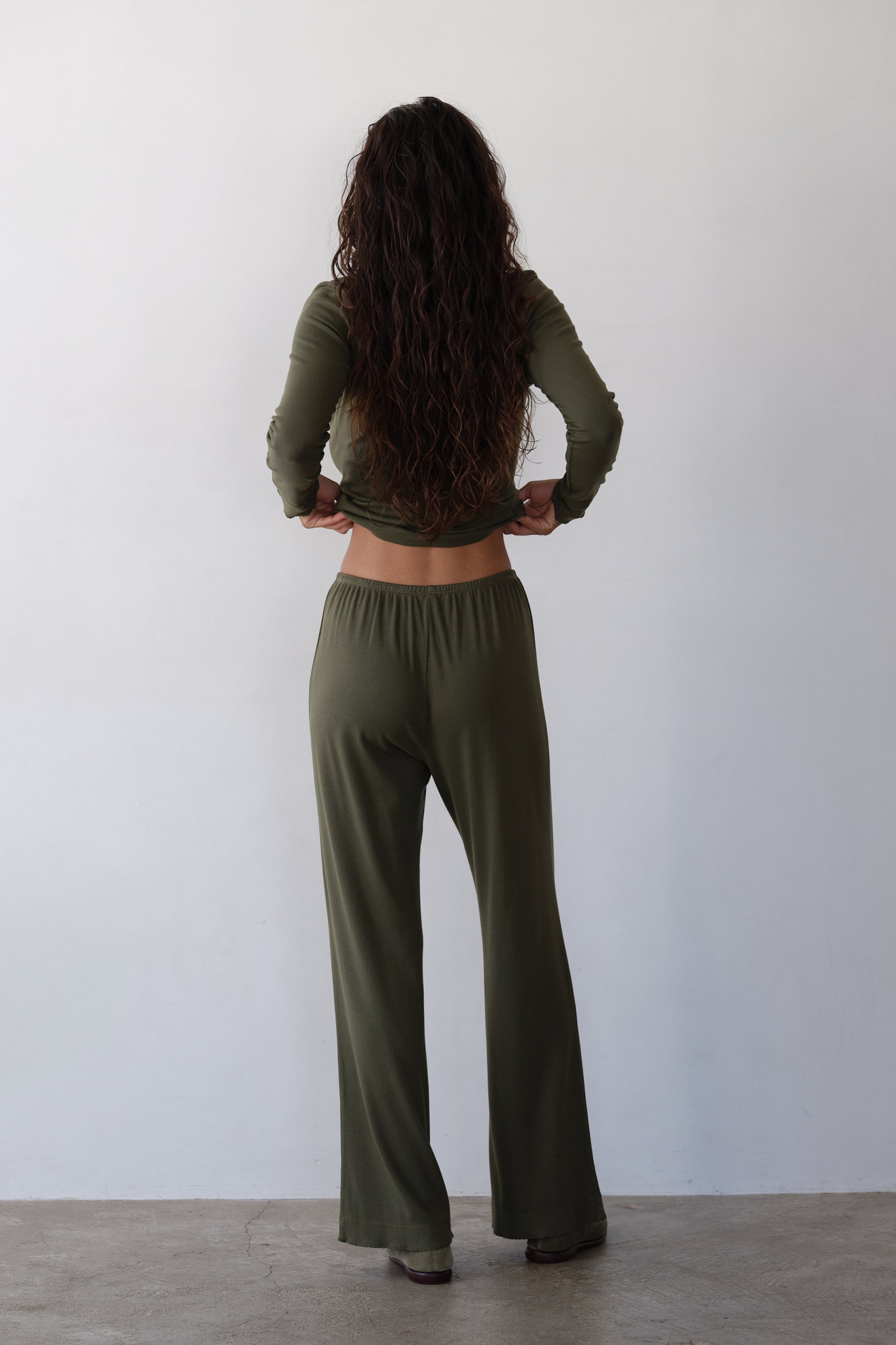 Women The Baby Rib Scallop Pant