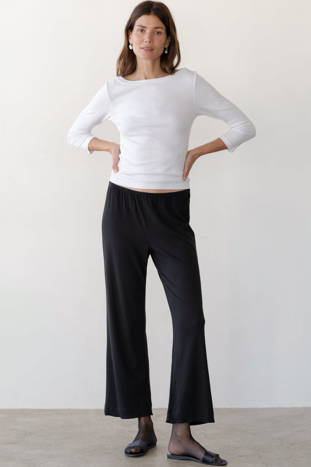 Women The Baby Rib Scallop Pant