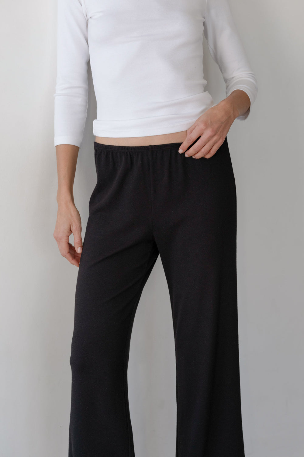 Women The Baby Rib Scallop Pant
