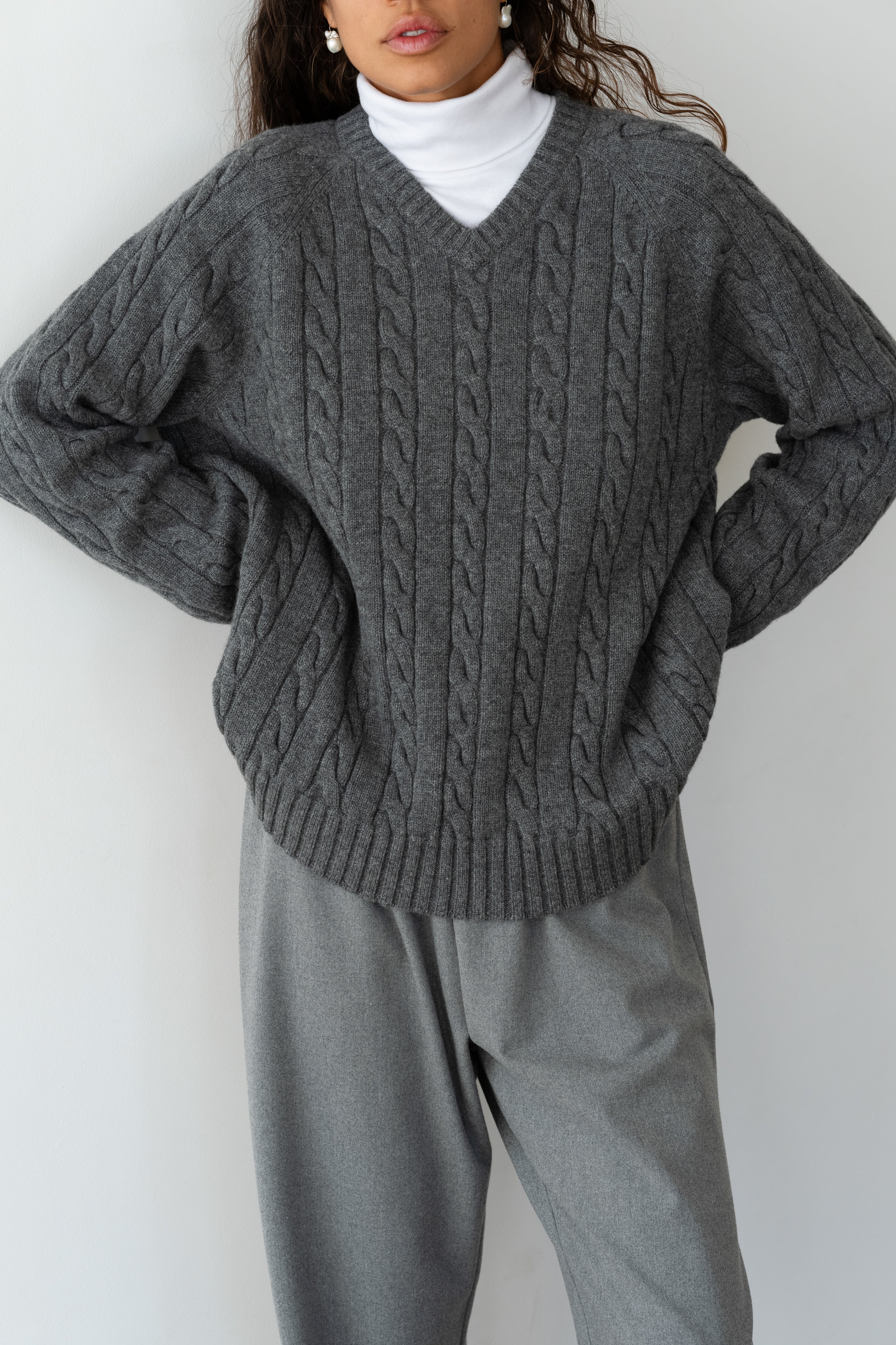 Women The Cable V-Neck Sweater