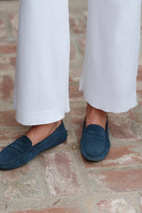 Women Powder Baby Rib Scallop Pant