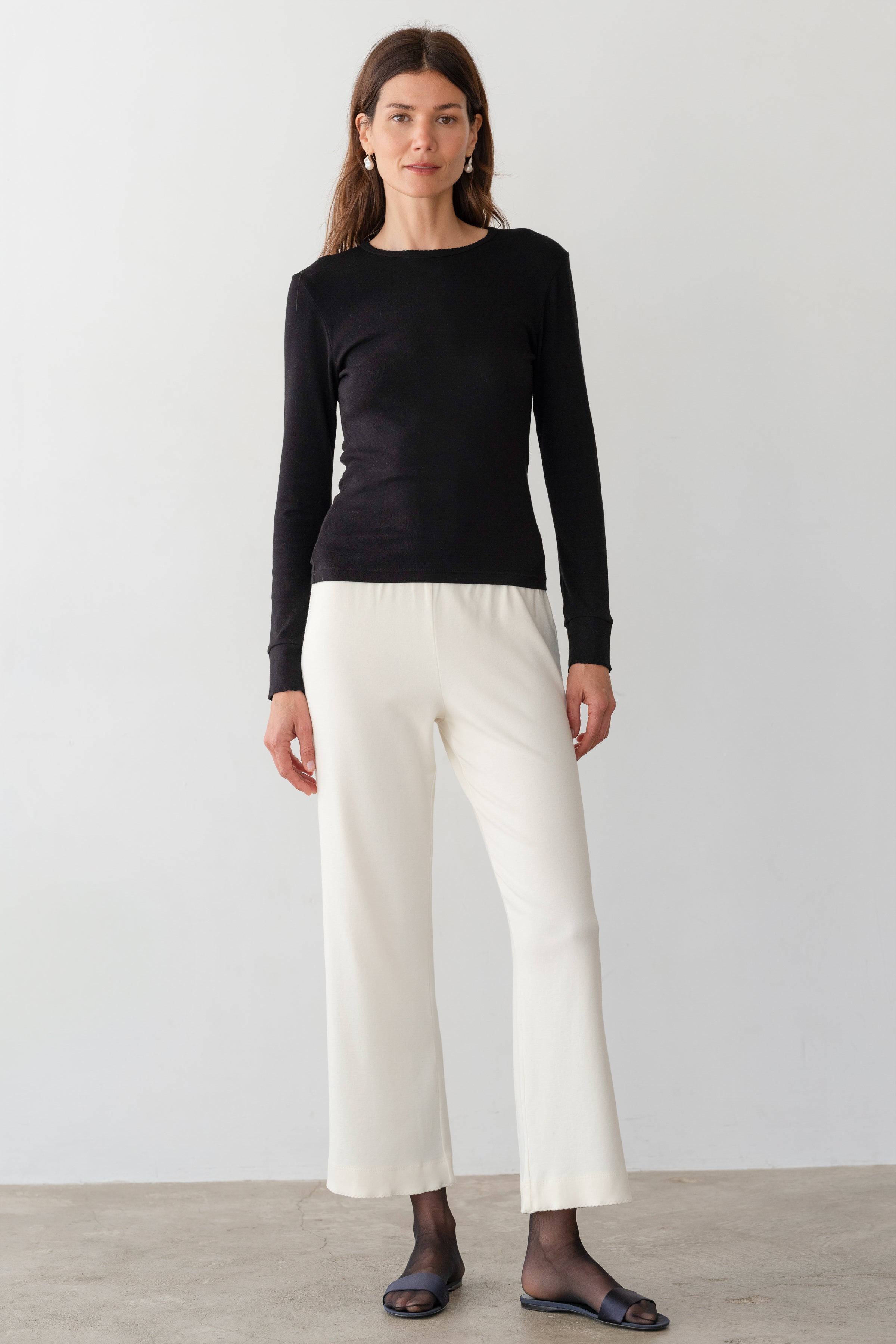 Women Creme Baby Rib Scallop Pant