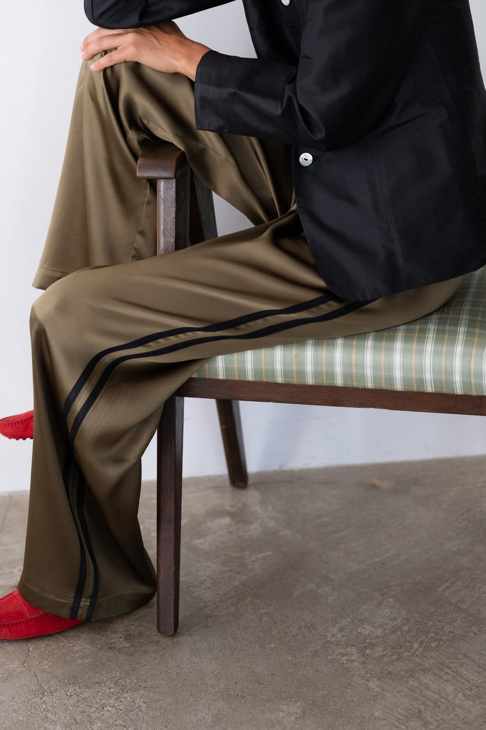 Women The Silk Stripe Simple Pant