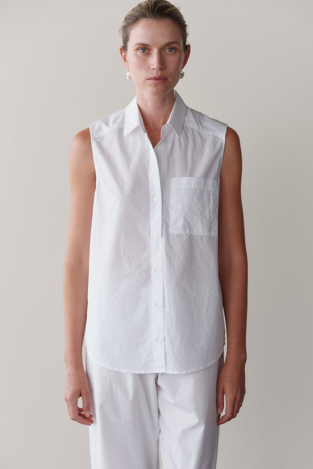 Women The Pop Sleeveless Shirt