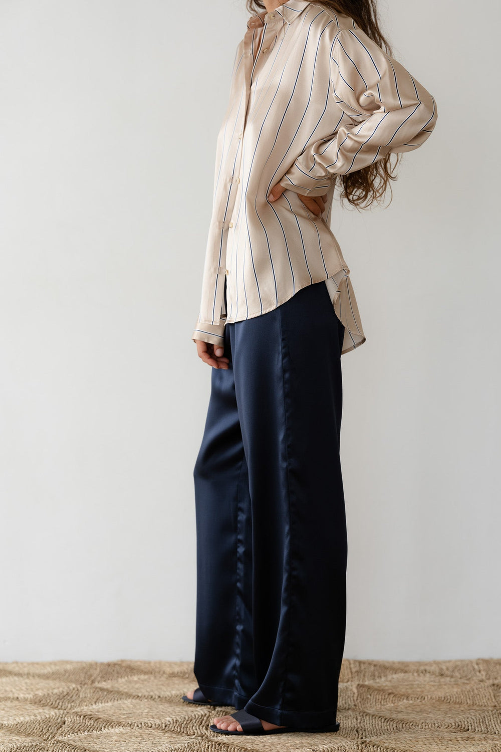 Women The Silk Simple Pant